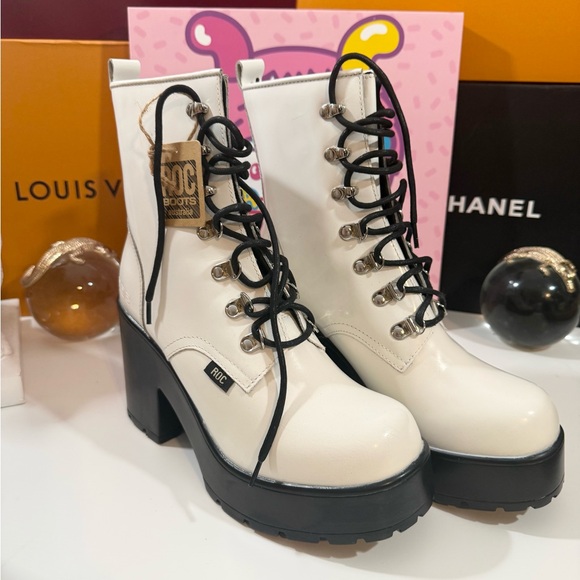 ROC White Platform Combat Boots - Picture 8 of 8